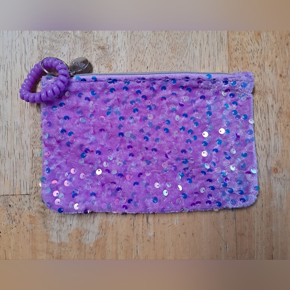 New Ipsy bag Keychain offers welcome